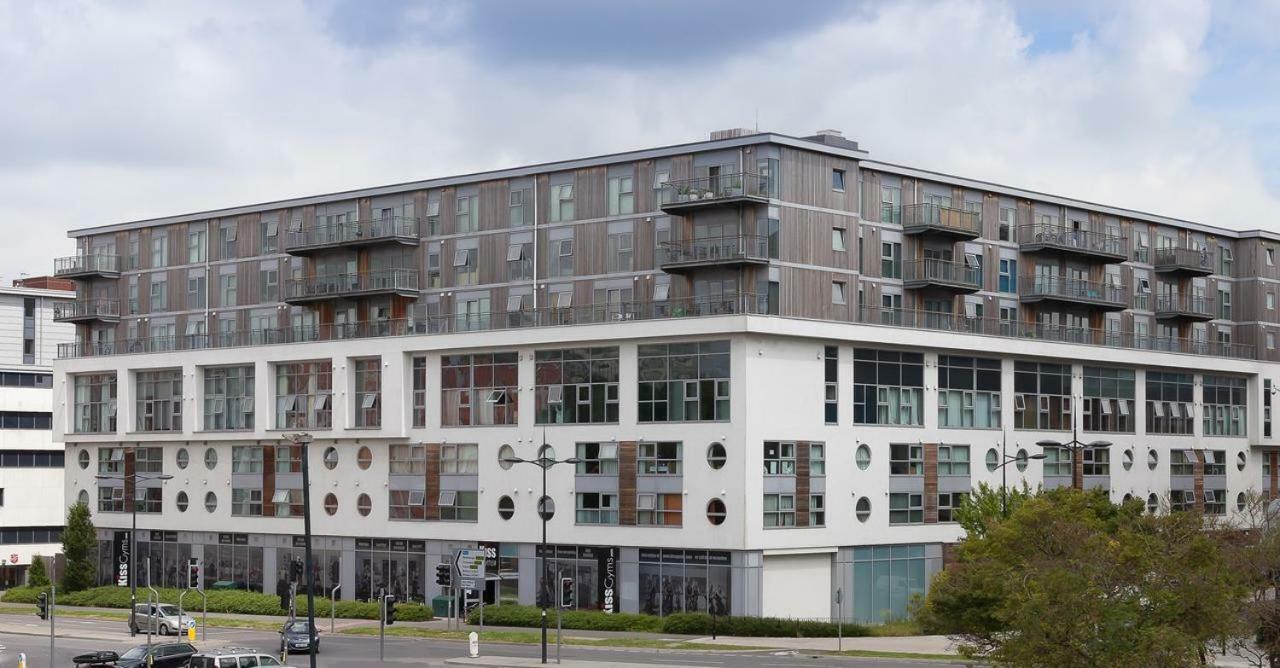 The Paramount, Swindon Exterior foto